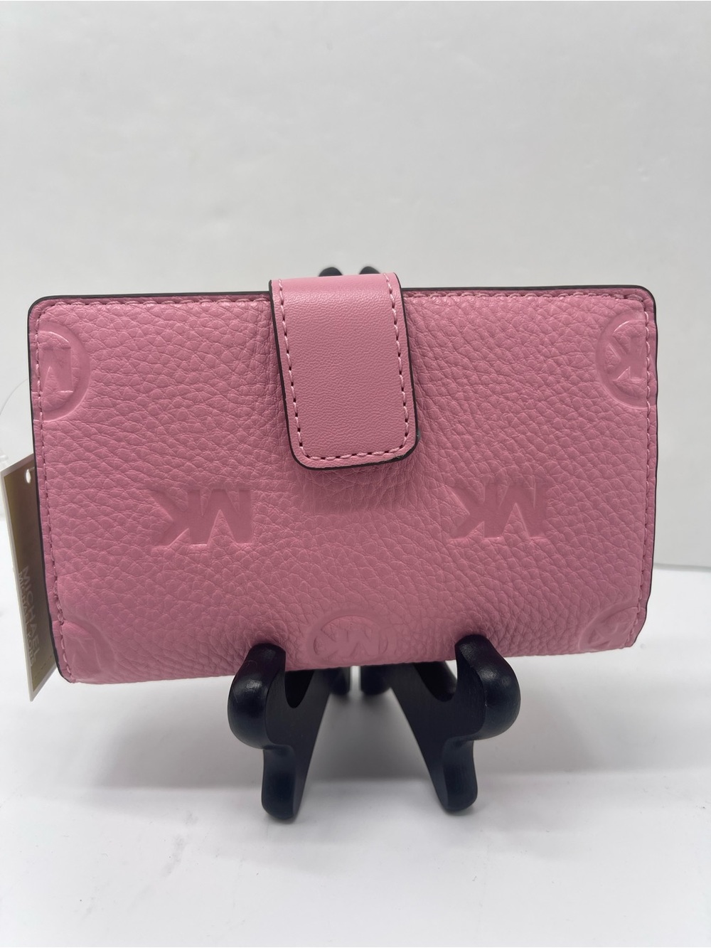Michael KORS Jet Set Travel Md Zip CN Logo Debossed Bifold Wallet
Carnation 
NWT - Picture 6 of 16